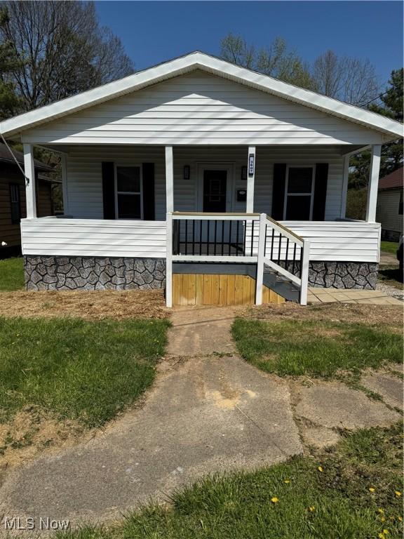3607 Camden Ave, Parkersburg, WV 26101 - bungalow-style house with covered porch