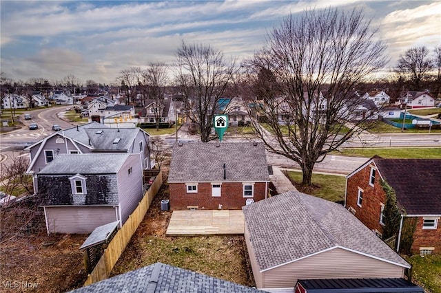 birds eye view of property featuring a residential view