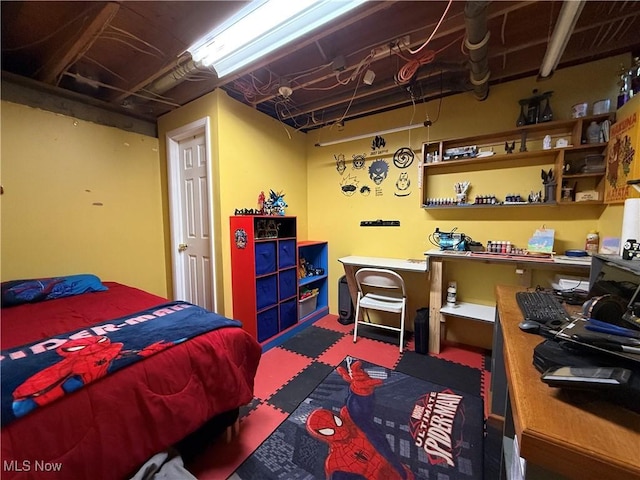 bedroom with carpet floors