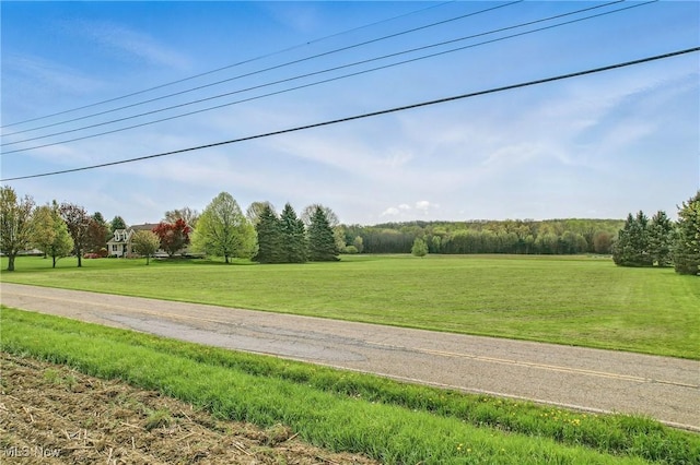 W Pine Lake Rd, Salem, OH 44460