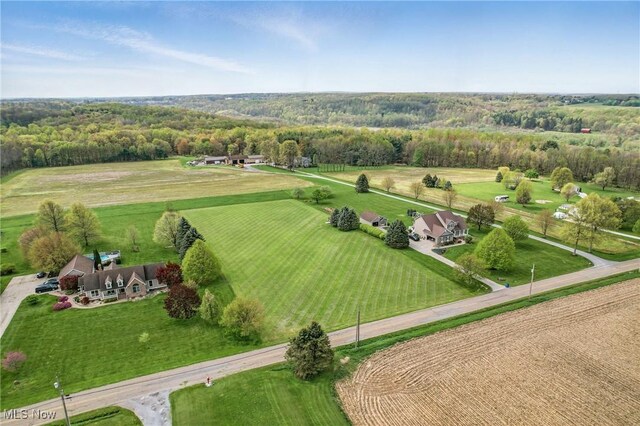 W Pine Lake Rd, Salem, OH 44460