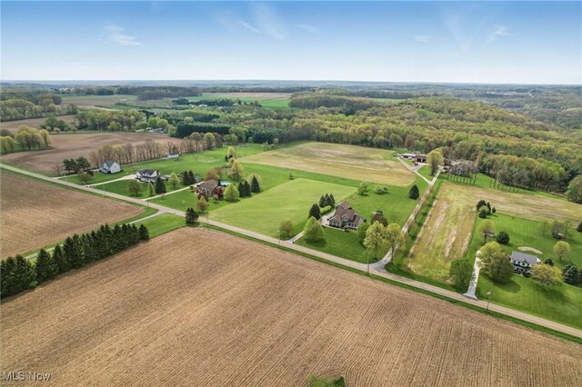 W Pine Lake Rd, Salem, OH 44460