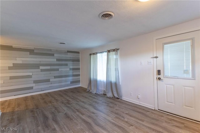 3050 Latimer Ave, Ashtabula, OH 44004 - empty room featuring wood finished floors and baseboards