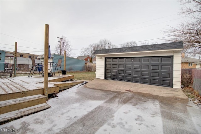 detached garage with fence