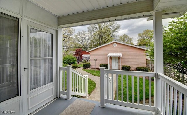 1423 N Wooster Ave, Dover, OH 44622 - view of balcony