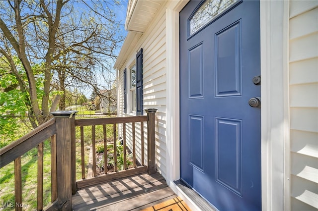 view of property entrance