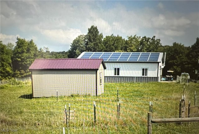 exterior space featuring fence