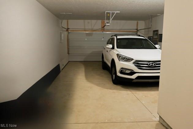 601 Cedar Crest Dr, Elyria, OH 44035 - view of garage