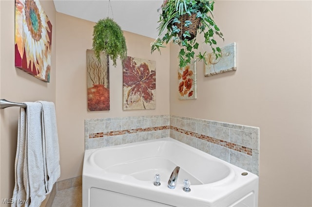 full bathroom featuring a garden tub