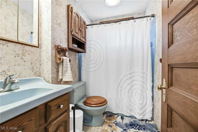 full bath with vanity, tile patterned flooring, toilet, a shower with shower curtain, and wallpapered walls