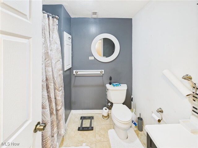 155 Richwood Ct, Belpre, OH 45714 - full bath featuring baseboards, tile patterned floors, toilet, and vanity