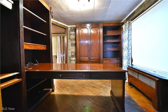 11680 Walnut Ave NE, Alliance, OH 44601 - unfurnished office with wood finished floors