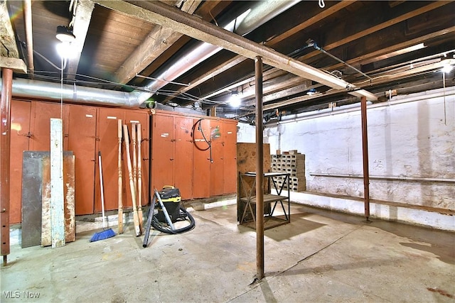 11680 Walnut Ave NE, Alliance, OH 44601 - view of unfinished below grade area