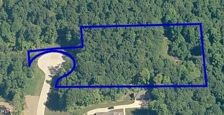997 Arborcrest Dr, Hinckley, OH 44233
