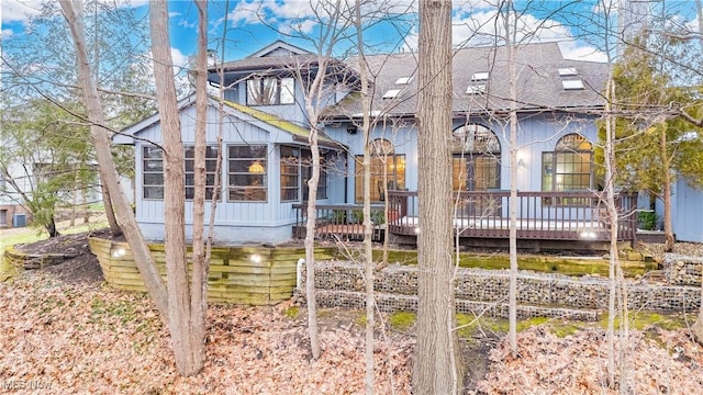 1175 Inverness Ln, Stow, OH 44224 - rear view of property featuring a shingled roof