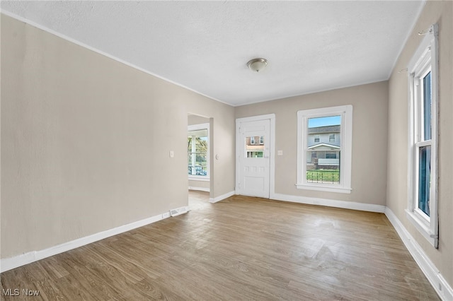 3877 W 31st St, Cleveland, OH 44109 - photo 4