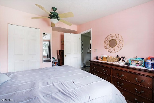 7377 Sierra Madre Trl, Boardman, OH 44512 - bedroom featuring a closet and a ceiling fan