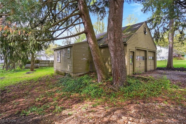 460 Carthage Ave, Kent, OH 44240 - view of detached garage
