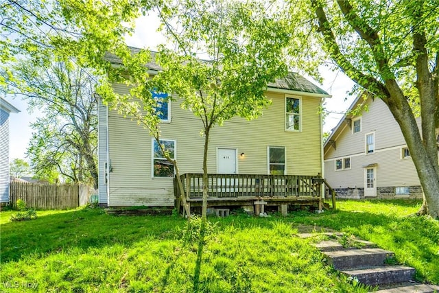 413 Henry St, Mansfield, OH 44907 - rear view of house featuring a wooden deck