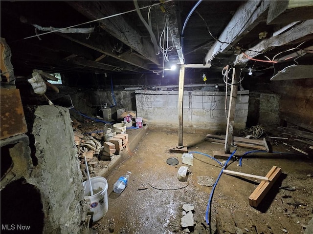 413 Henry St, Mansfield, OH 44907 - view of basement