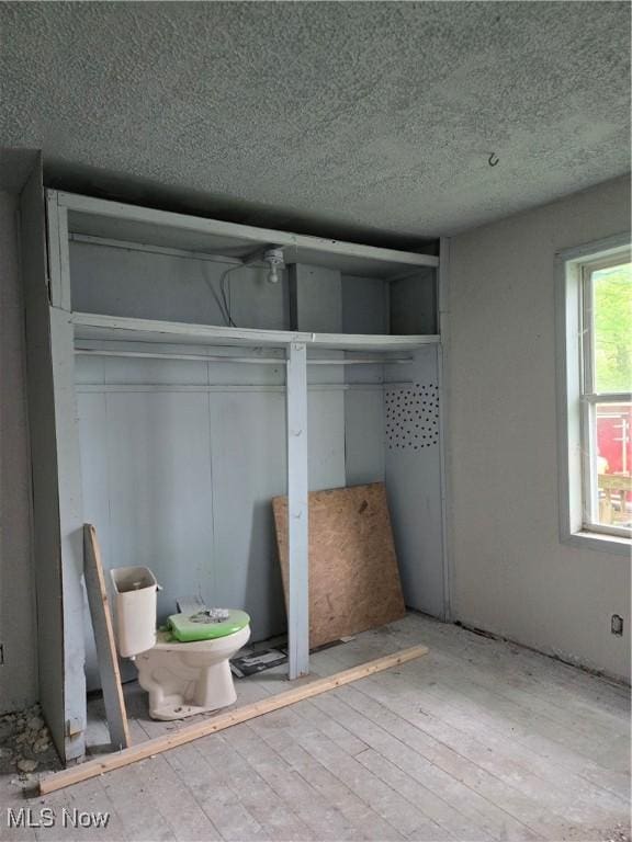 413 Henry St, Mansfield, OH 44907 - view of closet