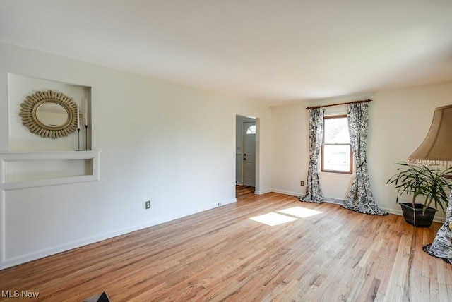 2435 Scotland Dr, Akron, OH 44305 - photo 2