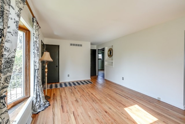 2435 Scotland Dr, Akron, OH 44305 - photo 5