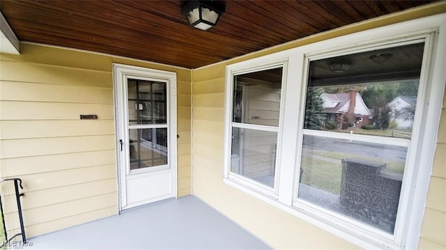 3996 Bluestone Rd, Cleveland Heights, OH 44121 - view of property entrance