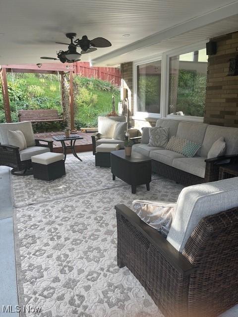 view of sunroom / solarium
