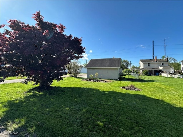 1905 Pine St SE, East Sparta, OH 44626 - view of yard with fence