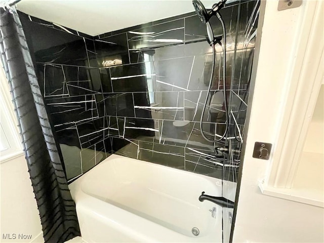 full bathroom featuring shower / tub combo