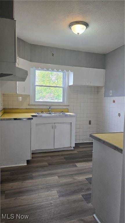 1755 Allandale Ave, East Cleveland, OH 44112 - photo 2