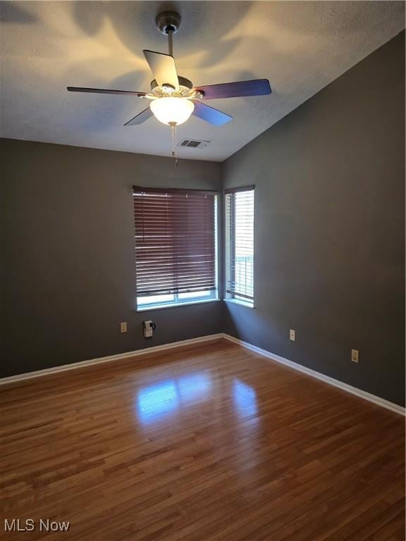 365 Village Pointe Dr, Akron, OH 44313 - photo 7