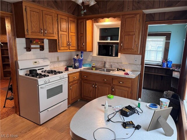 4112 Smith Ave, Cleveland, OH 44109 - photo 11
