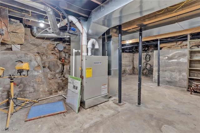 1250 Alamo Rd SE, Carrollton, OH 44615 - unfinished basement featuring heating unit