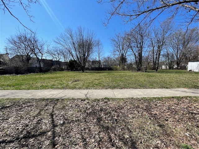 3732 E 55th St, Cleveland, OH 44105