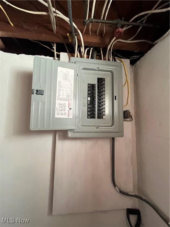 view of utility room