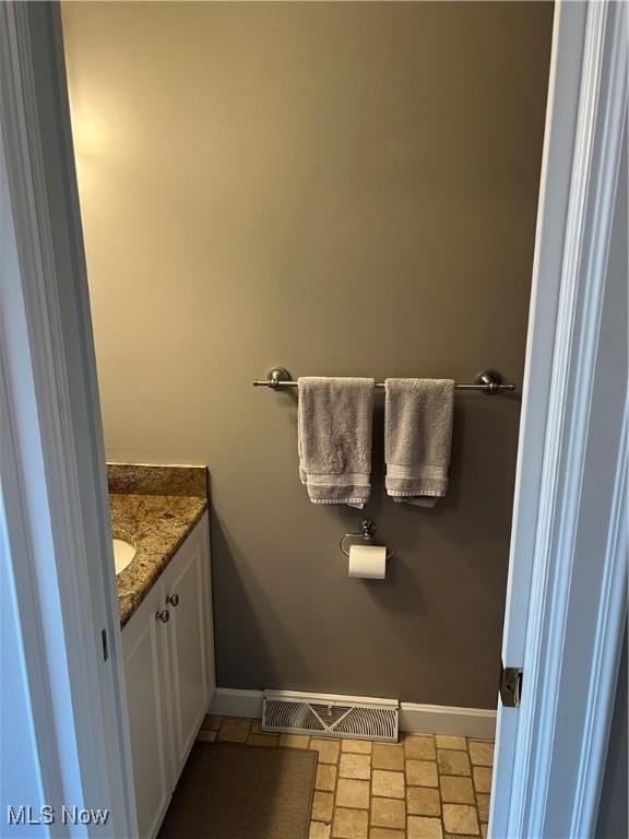 7966 Meadowbrooke Trl, Poland, OH 44514 - bathroom with baseboards and vanity