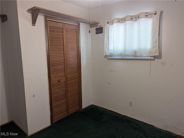 10648 State Route 37 E, New Lexington, OH 43764 - unfurnished bedroom featuring a closet