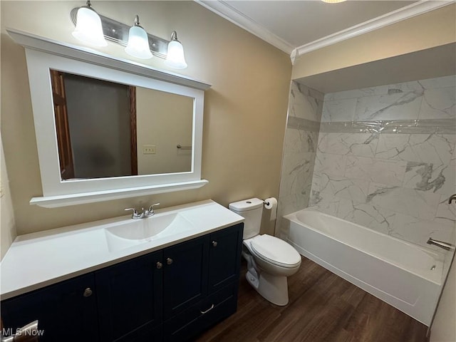 5869 Amy Boyle Rd NE, Brookfield, OH 44403 - full bath featuring toilet, wood finished floors, crown molding, vanity, and shower / bathtub combination