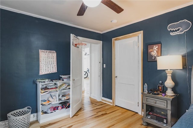 2007 Carson St, Charleston, WV 25302 - interior space featuring ceiling fan, ornamental molding, baseboards, and wood finished floors