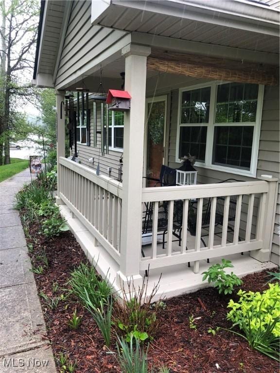 exterior space with a porch