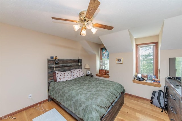 3286 Marks Rd, Medina, OH 44256 - bedroom with light wood-style floors, ceiling fan, and baseboards