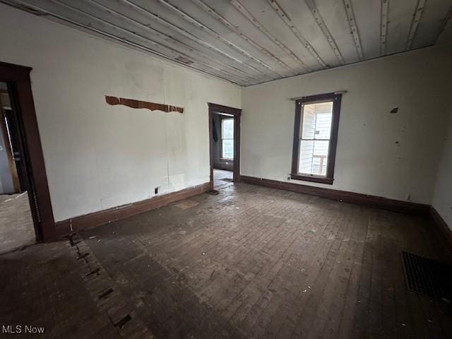 334 Cambridge St N, Cumberland, OH 43732 - spare room with hardwood / wood-style floors and baseboards