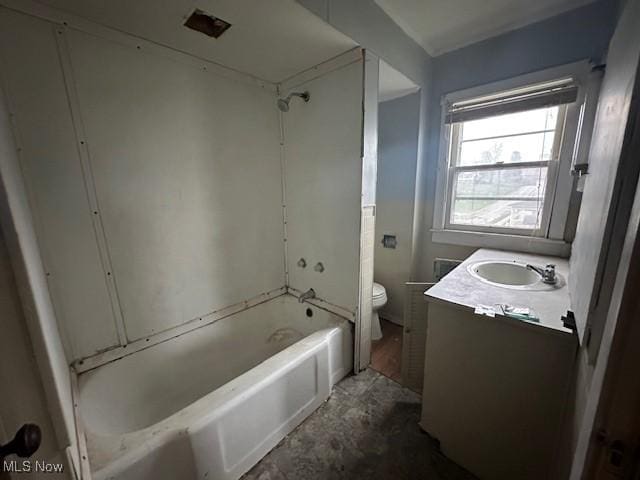 334 Cambridge St N, Cumberland, OH 43732 - full bath featuring toilet, vanity, and tub / shower combination