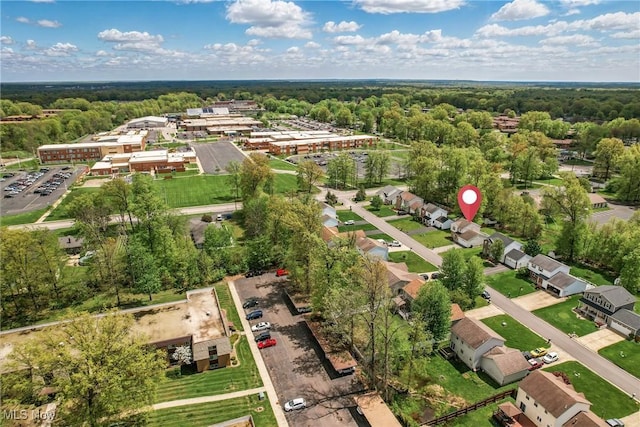 4815 Shadow Oak Dr, Austintown, OH 44515 - aerial view of property and surrounding area featuring a forest