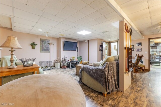 73 Hemlock Ln, Weirton, WV 26062 - living room with wood finished floors and a drop ceiling