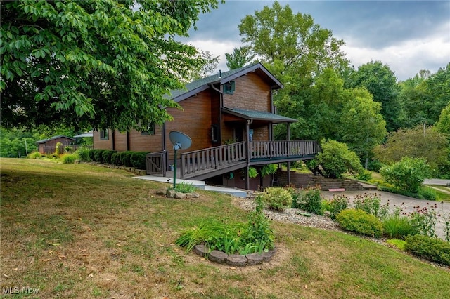 55901 Deep Run Rd, Martins Ferry, OH 43935 - rear view of property with a yard and a deck