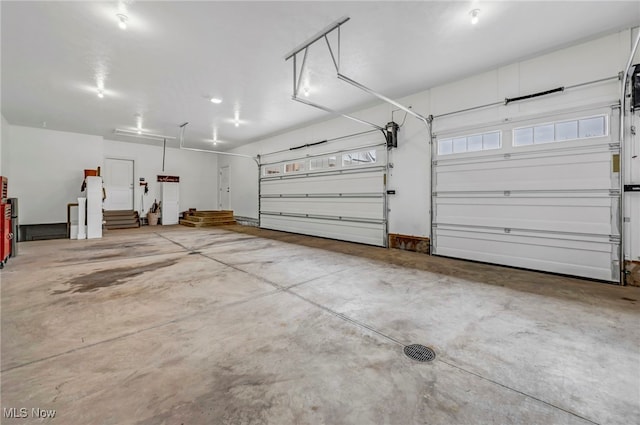 7440 Thatchum Ln, Concord, OH 44077 - view of garage