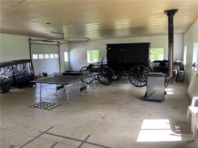 9207 Plank Rd, North Bloomfield, OH 44450 - view of garage